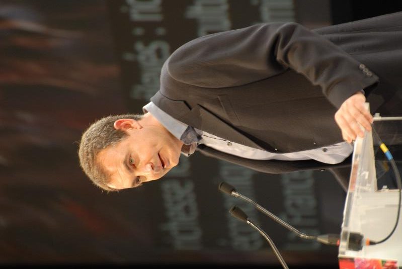 Piden que Zapatero "tome las riendas" en Europa en materia climática