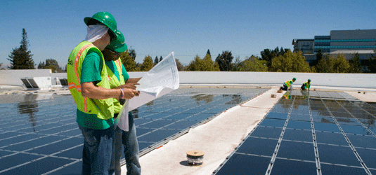 El Ejecutivo publicará en breve la tarifa de las energías renovables en Canarias