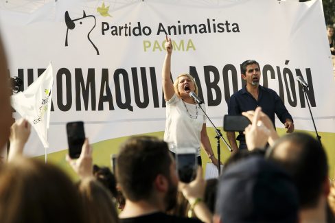 Sevilla piden el fin de la tauromaquia