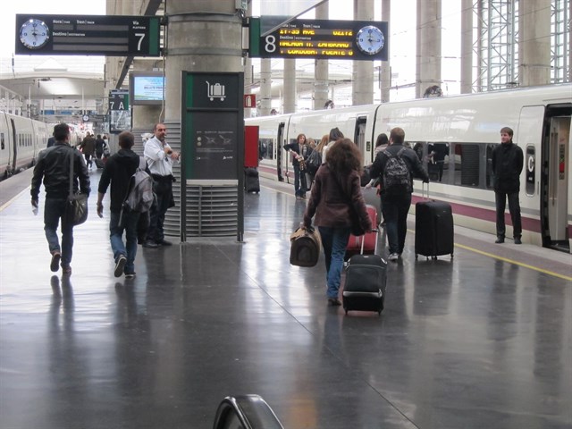 La ruta en tren Valencia-Barcelona es la más sostenible de España