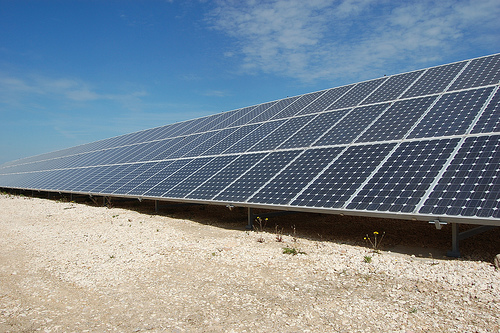 Atienza advierte de dificultades de REE para integrar la fotovoltaica en el sistema