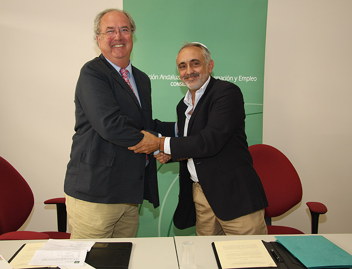 APREAN y la Fundación Pública Andaluza Fondo de Formación y Empleo promueven la especialización en la formación y el empleo en las energías renovables