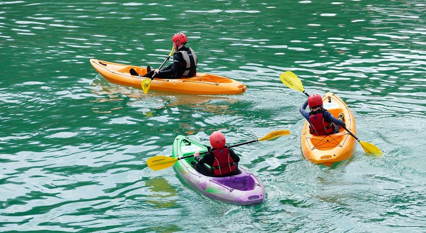 La práctica del remo en tramo bajo del Manzanares es compatible con la renaturalización del río