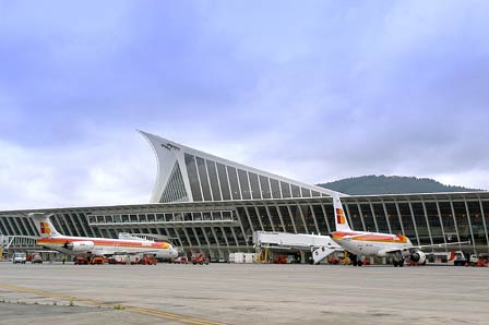 AENOR renueva certificación ambiental para el Aeropuerto de Bilbao