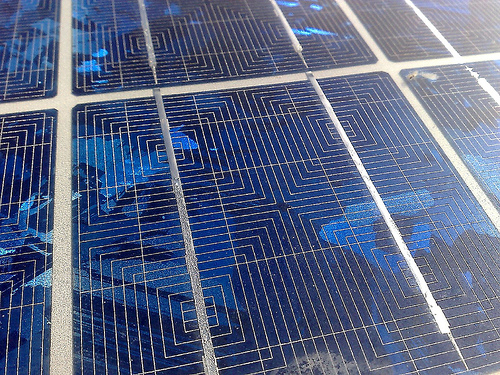 Soria estudiará un régimen específico para Extremadura respecto a las primas de producción de energía renovables