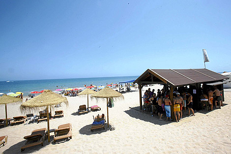 Medio Ambiente premiará con 3.000 euros al chiringuito con las mejores prácticas ambientales