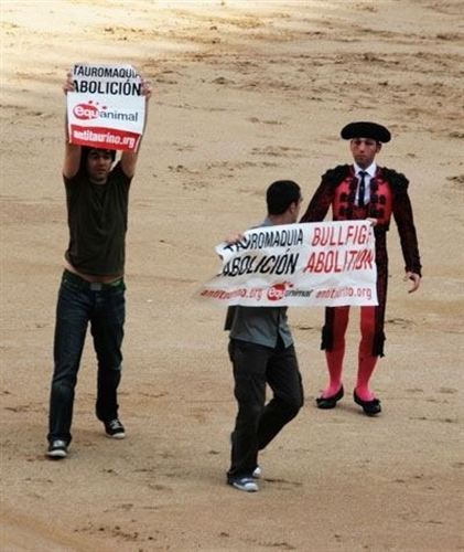 Activista ‘juzgado’ por saltar al ruedo de Las Ventas