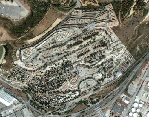 El cementerio de Montjuïc instala un parque solar que aportará el 34% de su energía