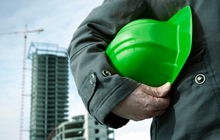 Ecologistas piden al Gobierno medidas que solventen el problema de las renovables y el sector minero