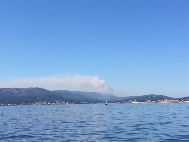 El incendio de Toques (A Coruña) quema 160 hectáreas de Red Natura