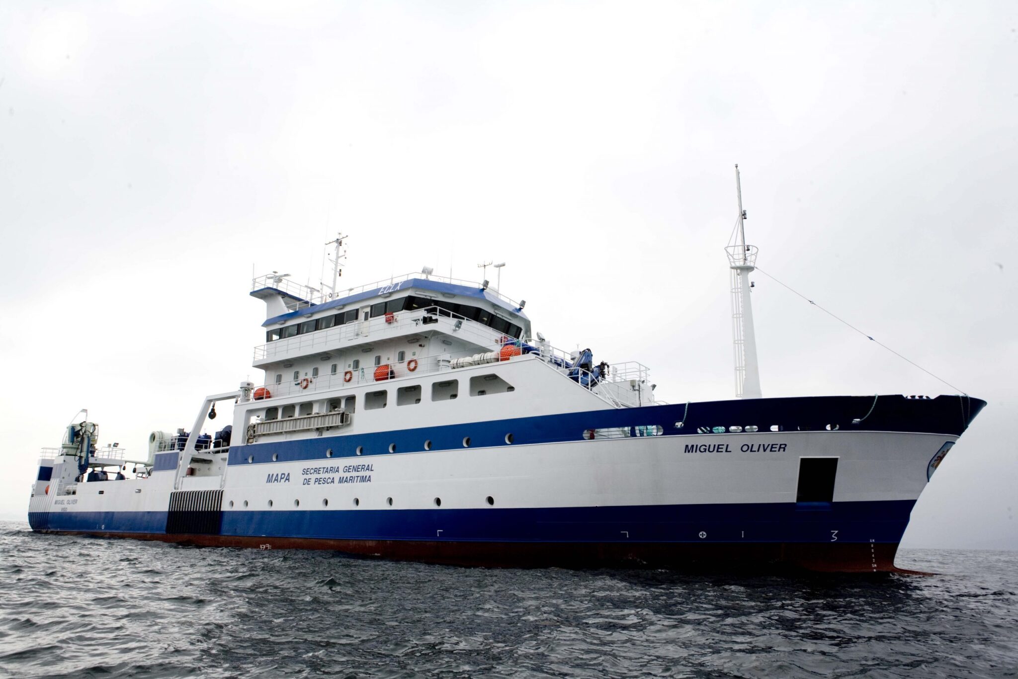 La Secretaria General del Mar finaliza los estudios multidisciplinares dirigidos a estimar la estructura y dinámica de los ecosistemas en el Banco de Galicia