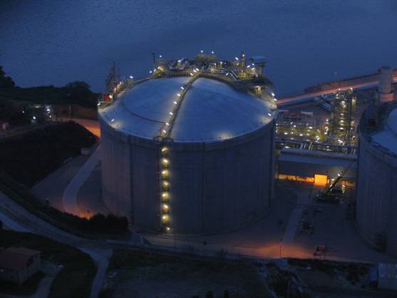 Denuncian que la regasificadora de Sagunto ‘arde durante más de 10 días’ debido a la baja demanda