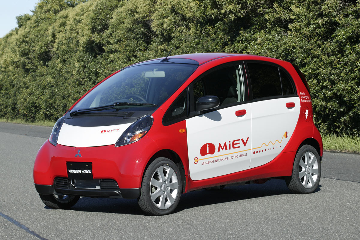 Cesvimap compra un coche eléctrico para estudiar sus características