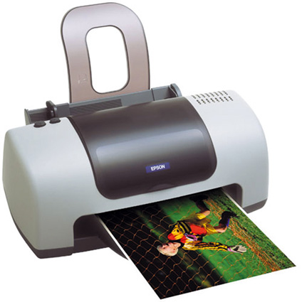 Tres de cada 10 europeos esgrime razones medioambientales para "sentirse mal" a la hora de imprimir un documento