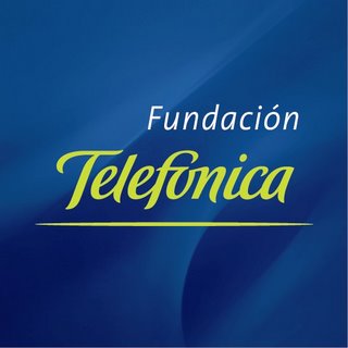 Fundación Telefónica limpia la costa almeriense para preservar un espacio natural protegido