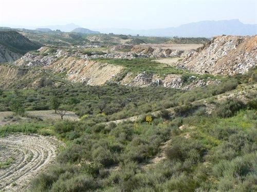España acoge a tres decenas de vertederos que incumplen las normas europeas