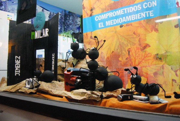 Navarra. III Concurso de escaparates sobre reciclaje de residuos de aparatos eléctricos y electrónicos