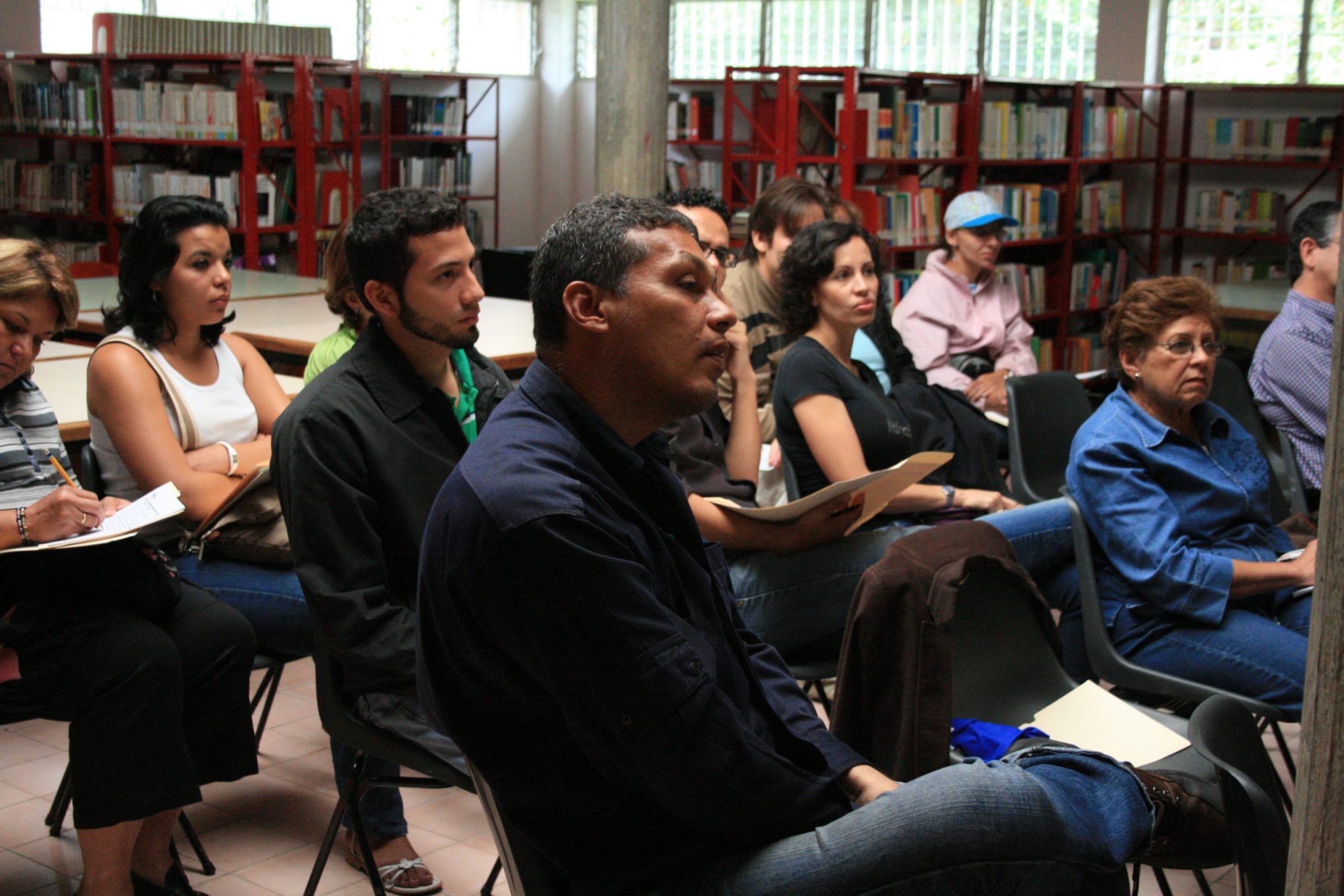 Miranda promueve ideas para solventar problemas del agua