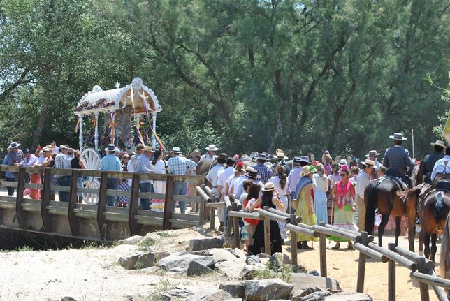 Consejo de Doñana exige que las hermandades paguen lo que ensucian