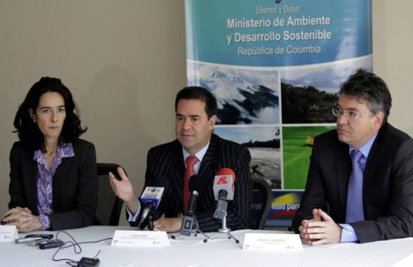 Gobierno trabajará para reducir los gases de efecto invernadero