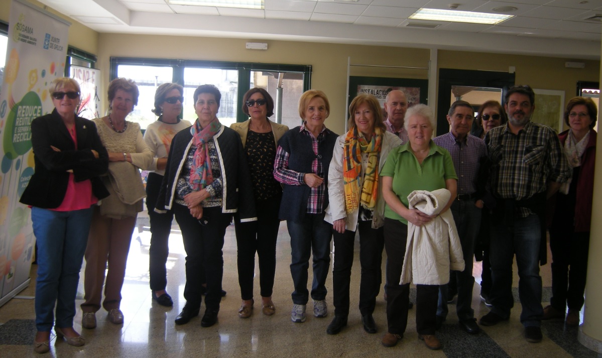 Universitarios mayores de 55 años del Campus de Ourense visitan Sogama
