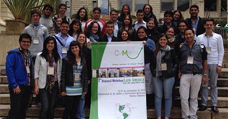 Jóvenes estudiantes se agrupan por el cambio climático