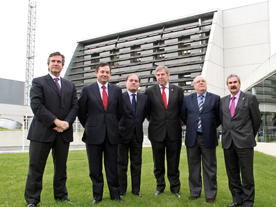 Consejeros de Industria e Innovación de seis comunidades autónomas se reúnen en CENER