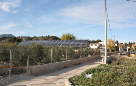 Proyecto de suministro eléctrico a una urbanización mediante tecnología solar en Murcia