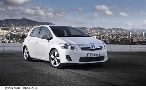 Toyota lanzará en septiembre el nuevo Auris híbrido