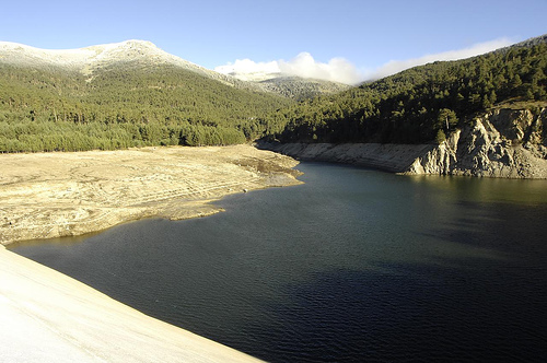 El MARM resuelve negativamente la evaluación ambiental del proyecto de recrecimiento de la presa de El Tejo en Segovia