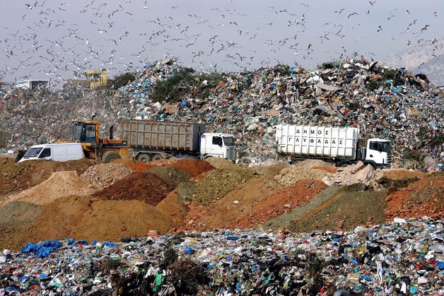 Ecologistas ‘reclaman’ un impuesto sobre el almacenamiento de residuos para acabar con los vertederos