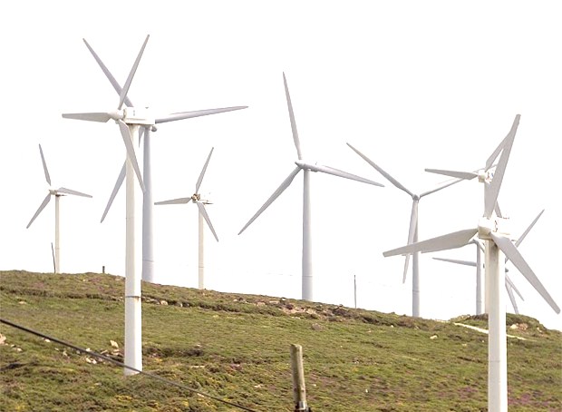 El informe del Defensor del Pueblo sobre el concurso eólico cántabro provoca una "debilidad jurídica enorme"