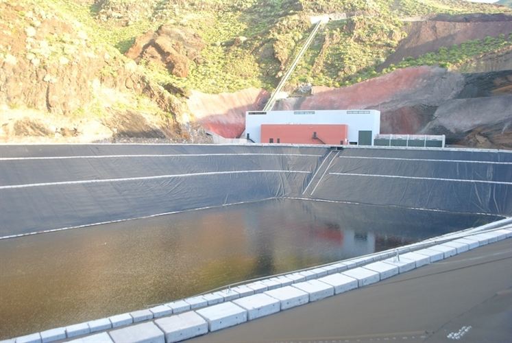 Canarias. La falta del sistema tarifario paraliza la puesta en marcha de la Central Hidroeólica