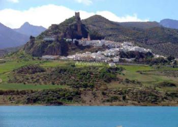 La Junta actúa en arroyos de La Línea