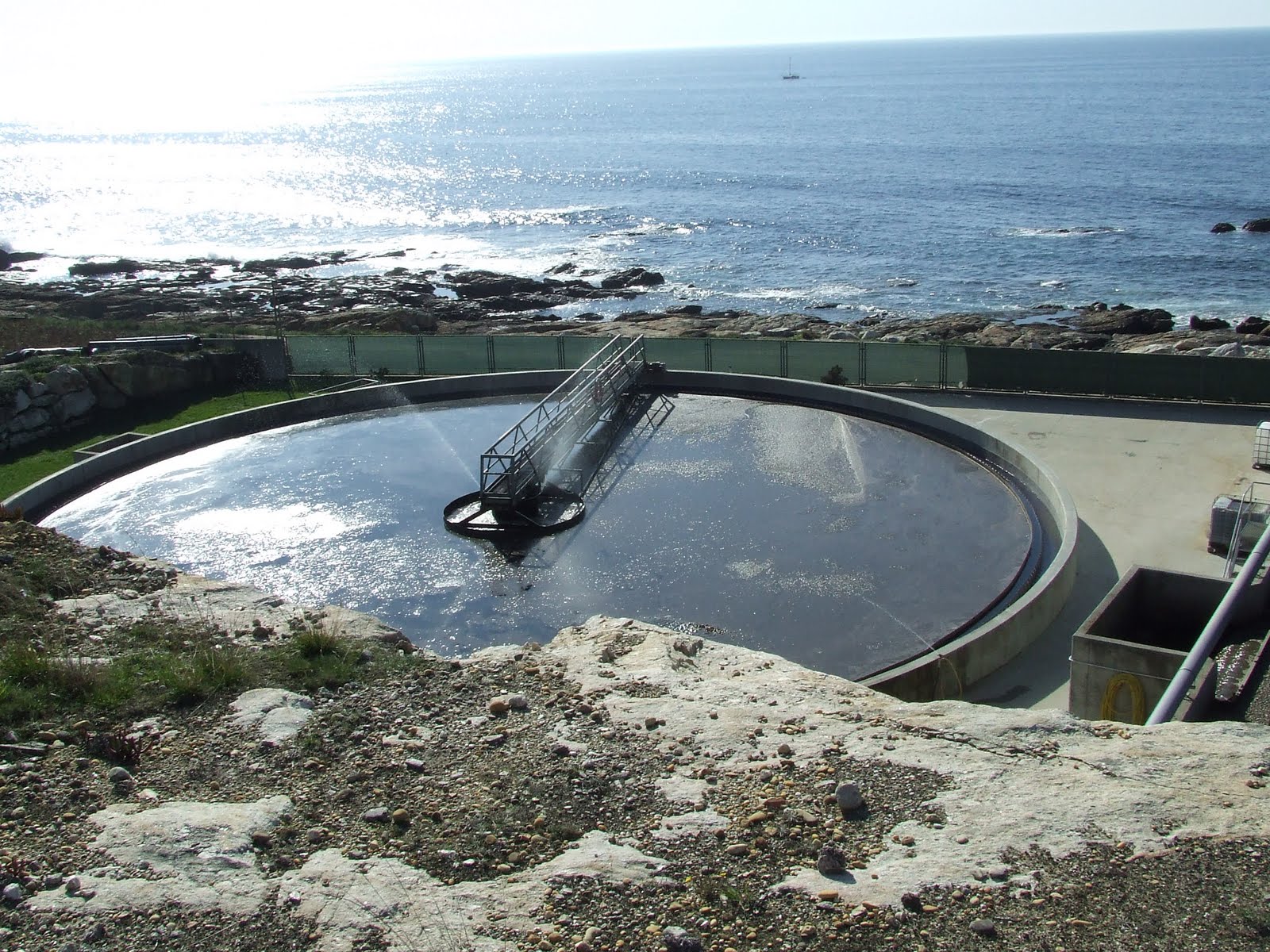 El MARM promete que "realizará los esfuerzos necesarios" para hacer cumplir con las normas de aguas residuales