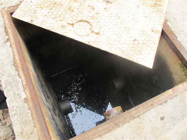 Cierran una empresa por vertidos en Cádiz