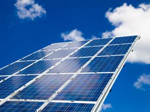 Yingli Solar eyes $ 5 billion loan to expand production