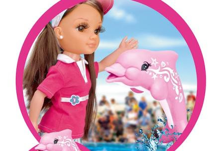 La muñeca Nancy cuidará delfines