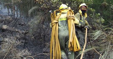 Continúa activo y en nivel 0 el incendio forestal de San Andrés de Montejos (León)