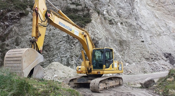 El Ayuntamiento de Llanes sigue con la cantera ilegal de Posada y el Principado de Asturias se lo permite