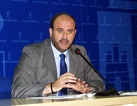 Castilla-La Mancha ve "fundamental" fomentar el transporte público para mejorar la calidad del aire