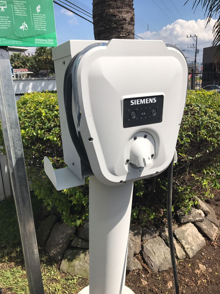 Costa Rica. Heredia estrenó electrolinera con acceso público y gratuito