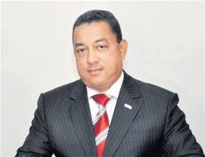 RD presenta plan para reducir CO2