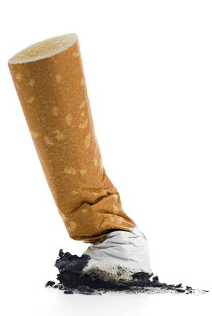 Granada instala 125 papeleras-cenicero