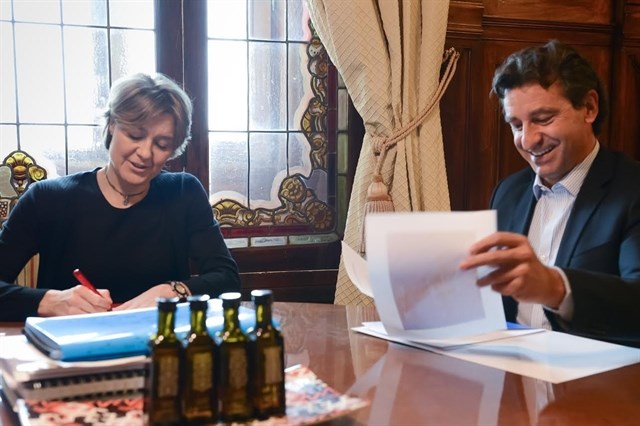 Company se reúne con la ministra de Agricultura para hablar sobre la plaga de Xylella en Baleares