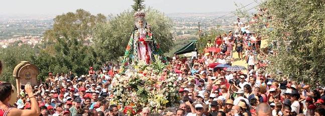 Durante la Romería de Murcia se repartirán 3.000 portavelas y 30.000 bolsas biodegradables