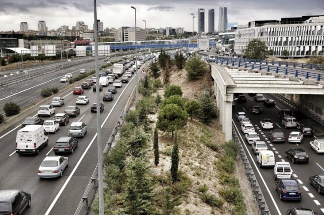 C’s achaca los endémicos atascos en el norte de Madrid a una nefasta previsión