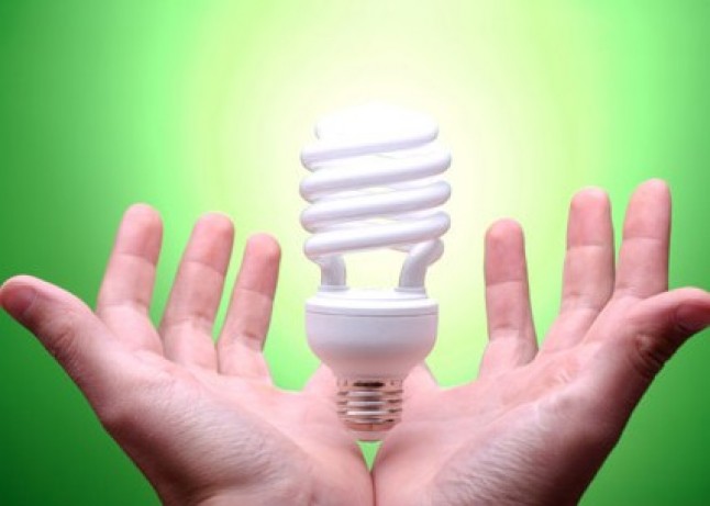 Industria amplía el plazo de recogida de bombillas de bajo consumo en Correos