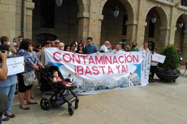 No se puede permitir que la nube toxica de ayer en la Comarca de Avilés quede sin responsable
