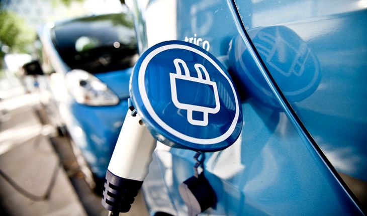 Andalucía cuenta con más de 7.500 coches eléctricos